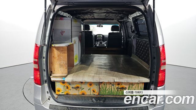 Hyundai Starex 2010 — photo 20