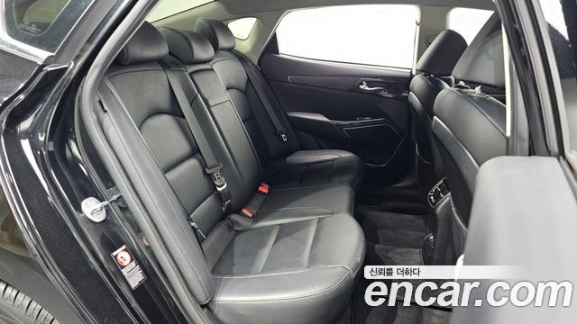 Kia K7 2021 — photo 12