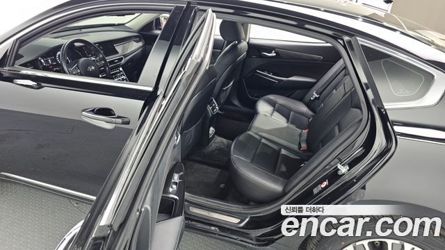 Kia K7 2021 — photo 13
