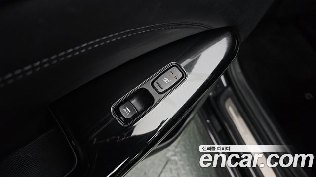 Kia K7 2021 — photo 19
