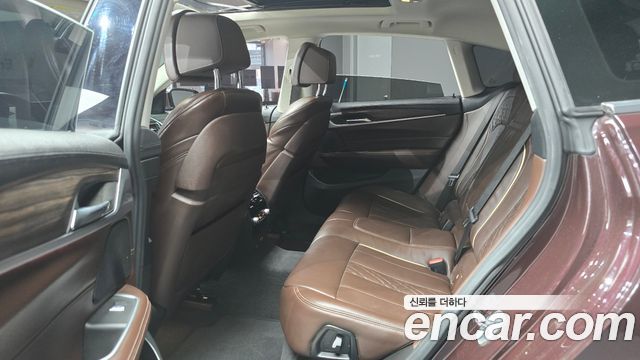 BMW Gran Turismo 2020 — photo 12