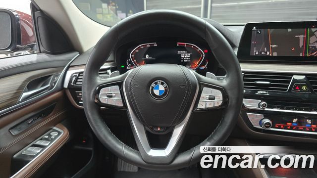 BMW Gran Turismo 2020 — photo 13