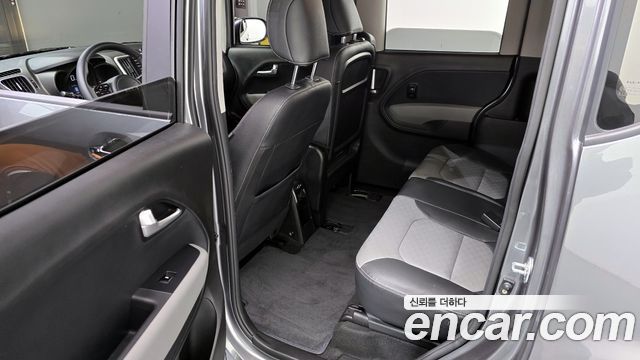 Kia RAY 2022 — photo 11