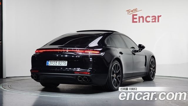 Porsche Panamera 2021 — photo 2