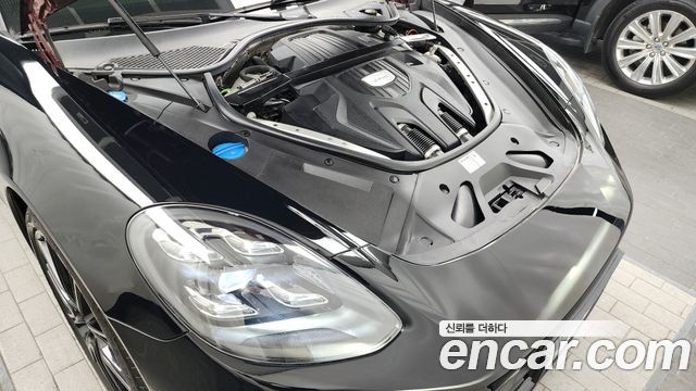 Porsche Panamera 2021 — photo 6
