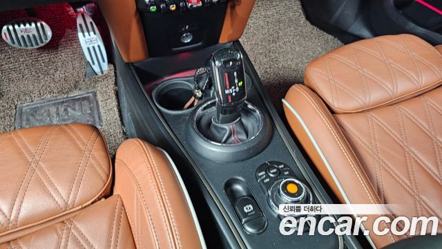Mini Countryman 2021 — photo 9