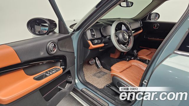 Mini Countryman 2021 — photo 10