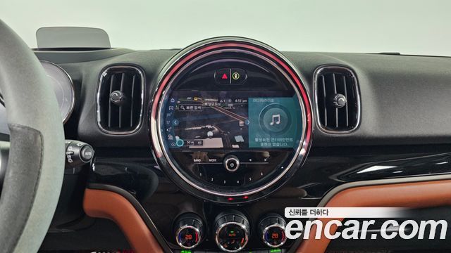 Mini Countryman 2021 — photo 14