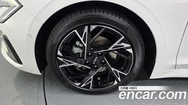 Kia K5 2024 — photo 5