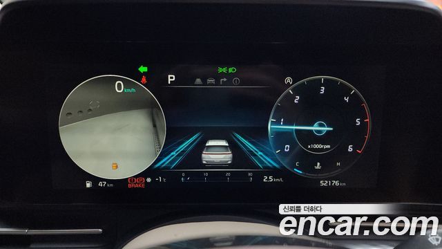 Kia Canival 2022 — photo 8