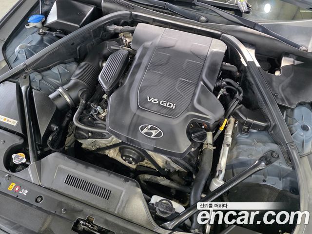 Hyundai Genesis 2016 — photo 19