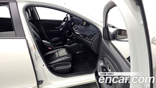 Renault Korea SM3 2015 — photo 11