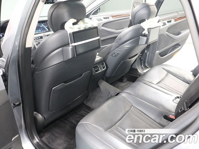 Hyundai Genesis 2014 — photo 15