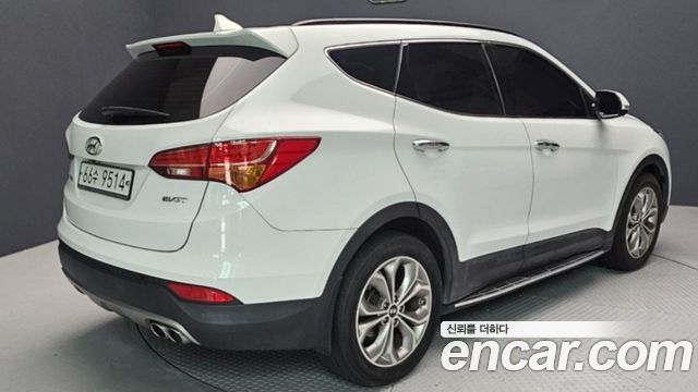 Hyundai Santafe 2015 — photo 3