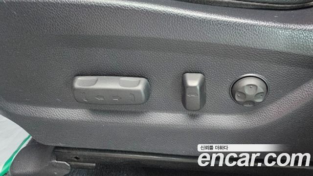 Hyundai Santafe 2015 — photo 13