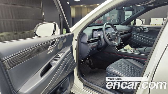 Genesis GV80 2024 — photo 11