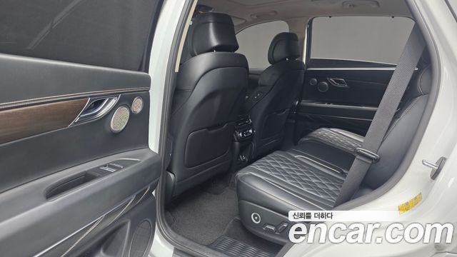 Genesis GV80 2022 — photo 17
