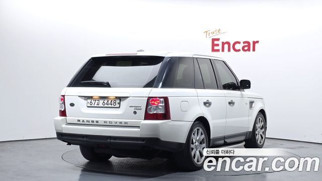 Land Rover Range Rover Sport 2009 — photo 2