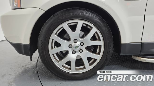 Land Rover Range Rover Sport 2009 — photo 5