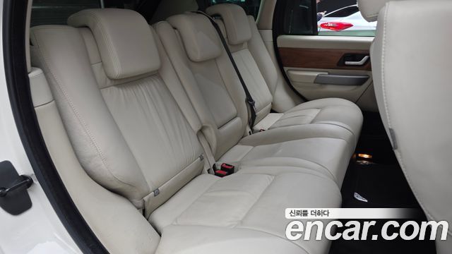 Land Rover Range Rover Sport 2009 — photo 12