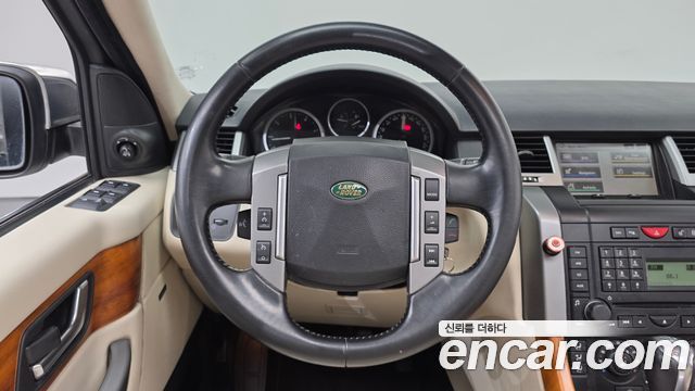 Land Rover Range Rover Sport 2009 — photo 13