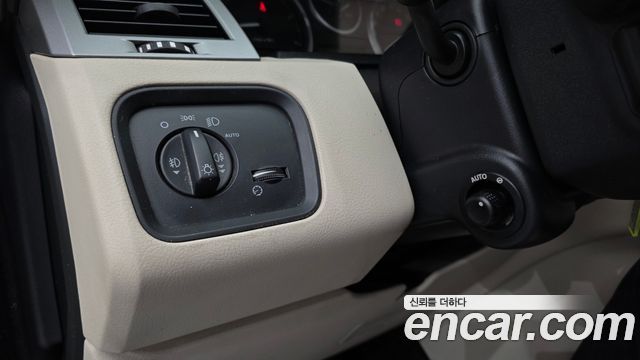 Land Rover Range Rover Sport 2009 — photo 17