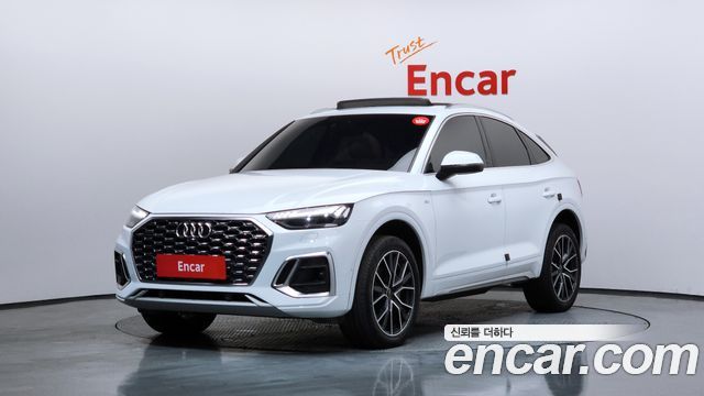 Audi Q5 2023 — photo 1