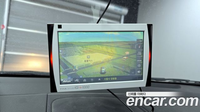 Kia Porte 2011 — photo 17