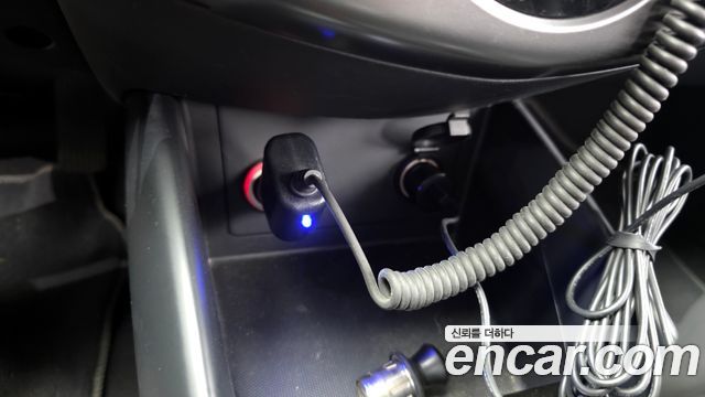 Kia Porte 2011 — photo 19