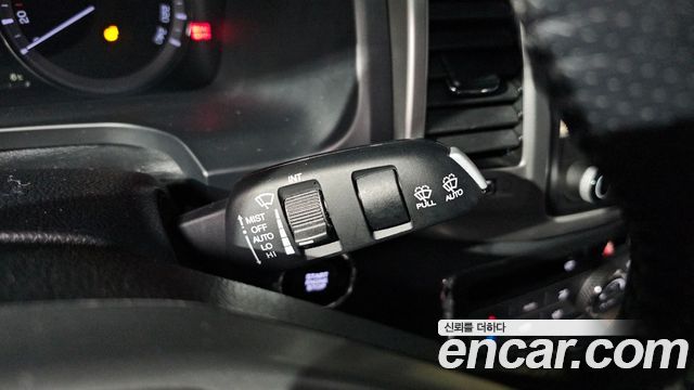 KG Mobility Rexton 2018 — photo 15