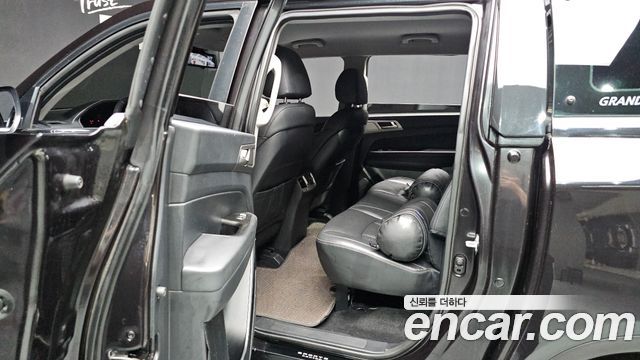 KG Mobility Rexton 2018 — photo 19