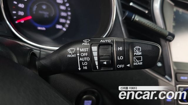 Hyundai Maxcruz 2015 — photo 17