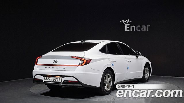 Hyundai Sonata 2022 — photo 2