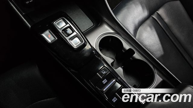 Hyundai Sonata 2022 — photo 9