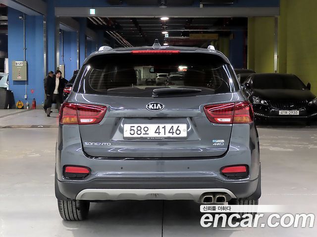 Kia Sorento 2018 — photo 3