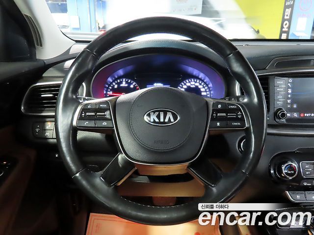 Kia Sorento 2018 — photo 9