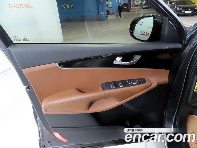 Kia Sorento 2018 — photo 13