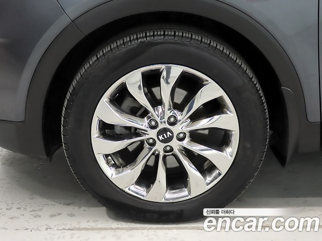 Kia Sorento 2018 — photo 20