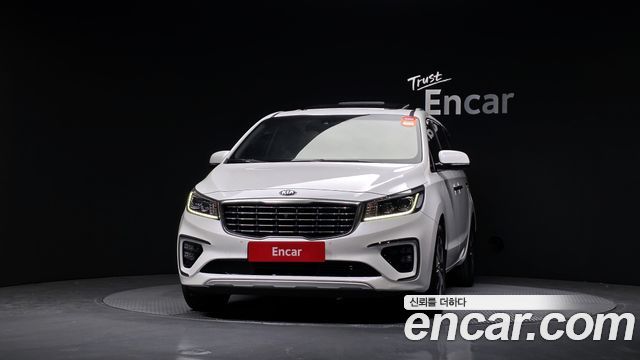 Kia Canival 2019 — photo 3