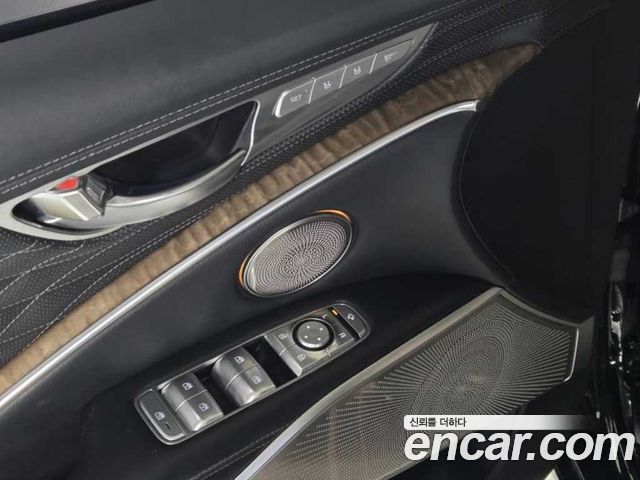 Kia K9 2023 — photo 10