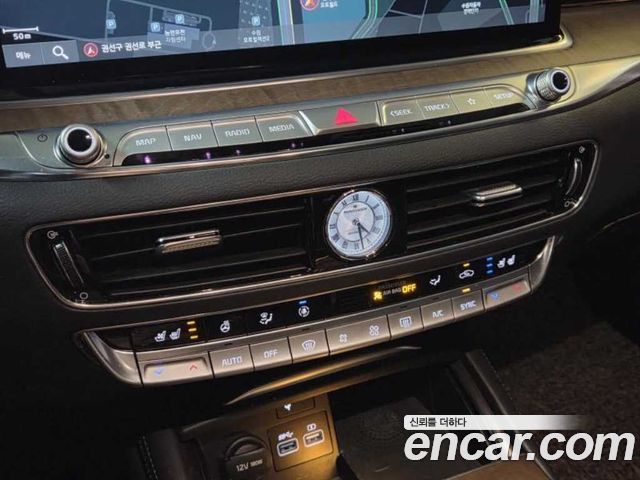 Kia K9 2023 — photo 17