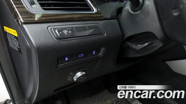 Hyundai Sonata 2016 — photo 16