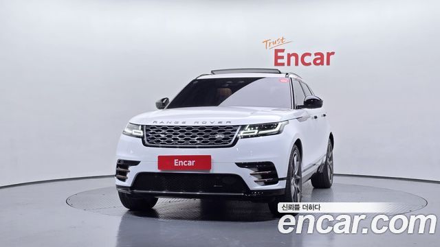 Land Rover Range Rover Velar 2022 — photo 3