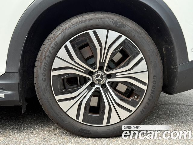Mercedes-Benz EQE 2024 — photo 6