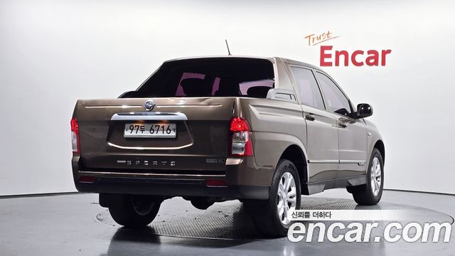 KG Mobility KORANDO 2016 — photo 2