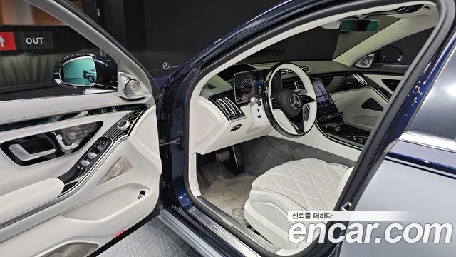 Mercedes-Benz S-Class 2022 — photo 11