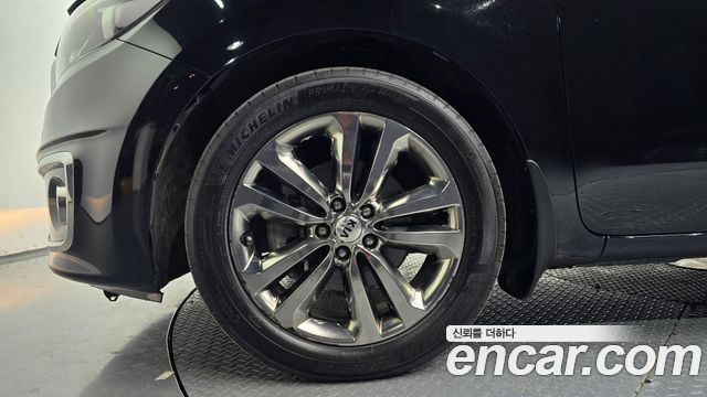 Kia Canival 2018 — photo 5
