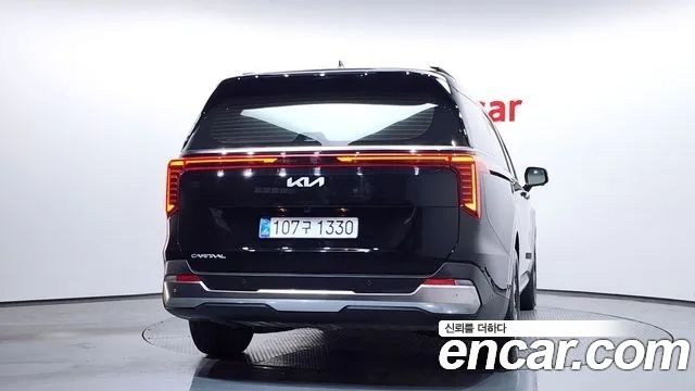 Kia Canival 2025 — photo 4