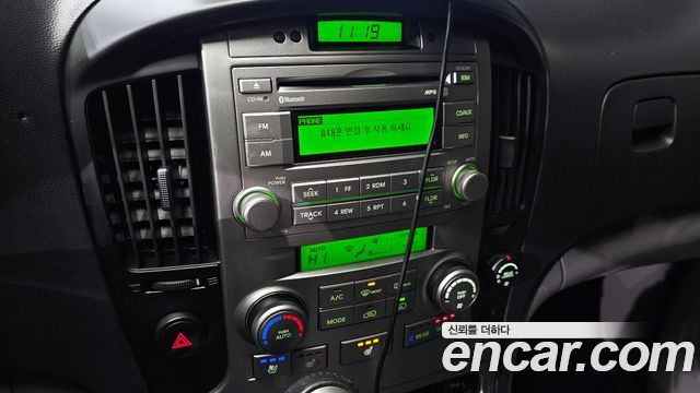 Hyundai Starex 2016 — photo 18