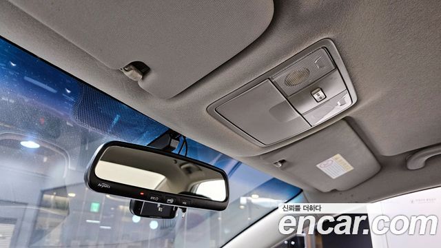 Kia Porte 2010 — photo 20